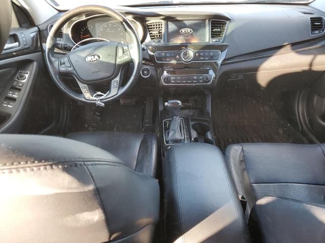 2015 KIA Cadenza Premium