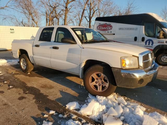 2005 Dodge Dakota Quad SLT