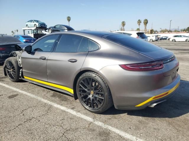 2018 Porsche Panamera 4