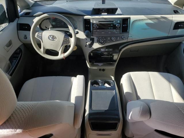 2012 Toyota Sienna LE