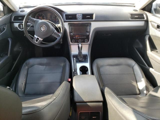 2013 Volkswagen Passat SE