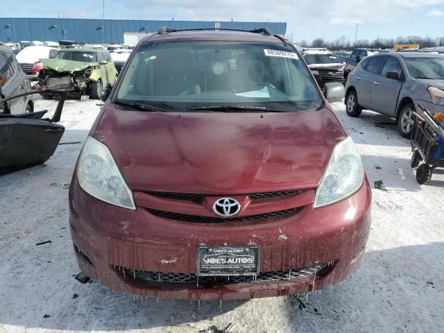 2006 Toyota Sienna CE