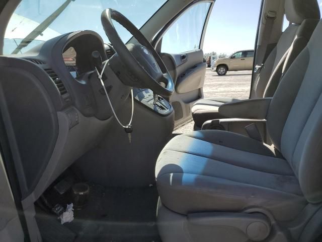 2012 KIA Sedona LX