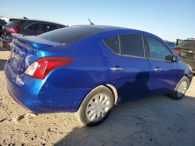 2013 Nissan Versa S