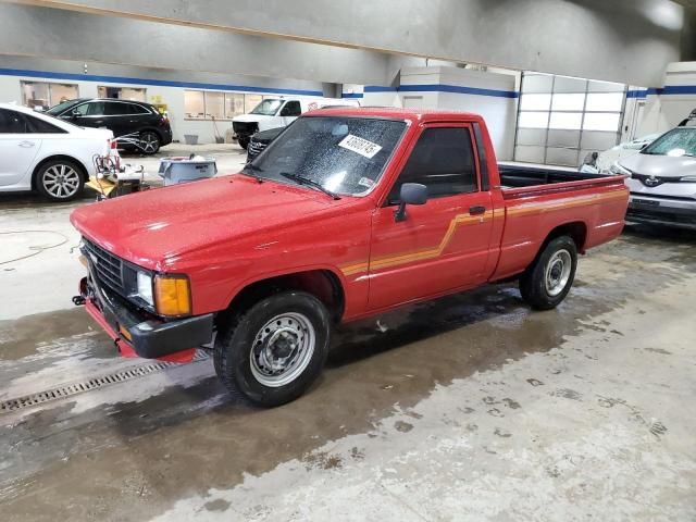 1986 Toyota Pickup 1/2 TON RN50