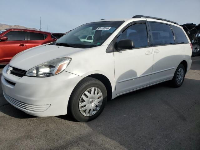 2005 Toyota Sienna CE