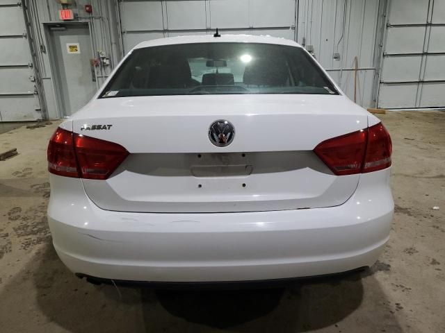 2014 Volkswagen Passat S