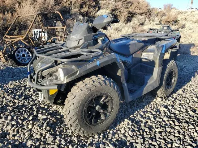 2022 Can-Am Outlander Max XT 570