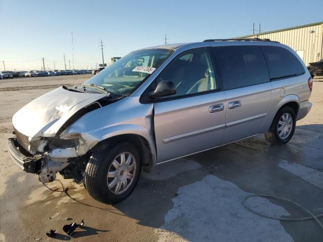 2007 Chrysler Town & Country Touring