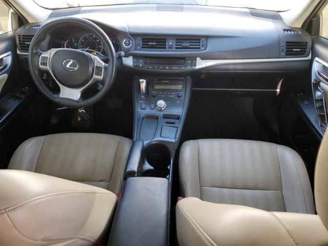 2013 Lexus CT 200