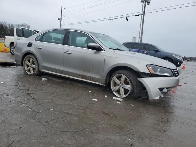 2014 Volkswagen Passat SE