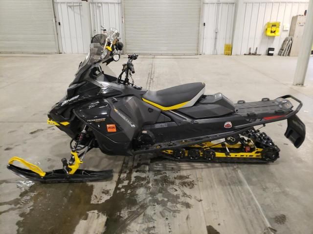 2024 Skidoo 2024 Skidoo Renegade