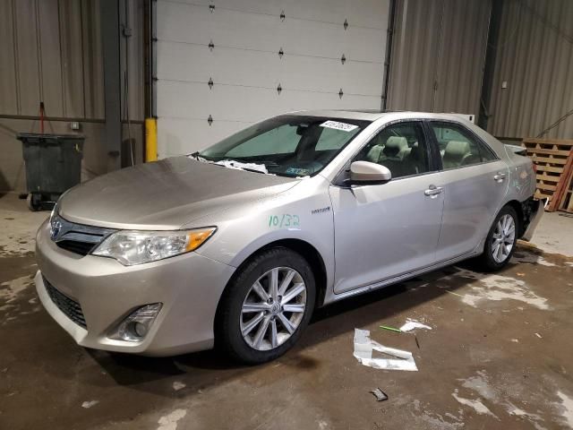 2014 Toyota Camry Hybrid