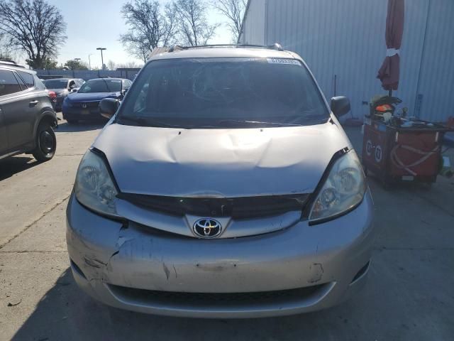 2010 Toyota Sienna CE