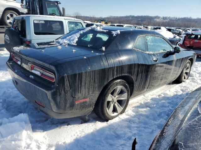 2016 Dodge Challenger SXT