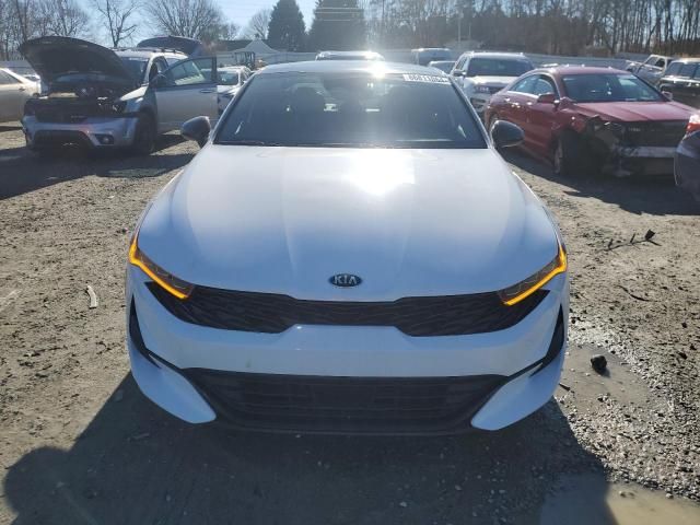 2021 KIA K5 GT Line