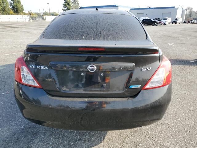 2013 Nissan Versa S