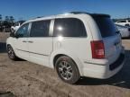 2010 Chrysler Town & Country Limited