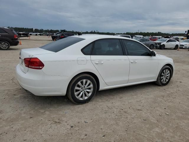 2014 Volkswagen Passat S