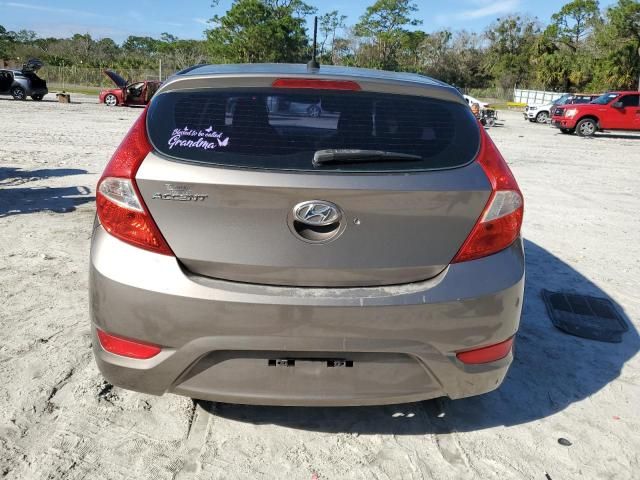 2013 Hyundai Accent GLS