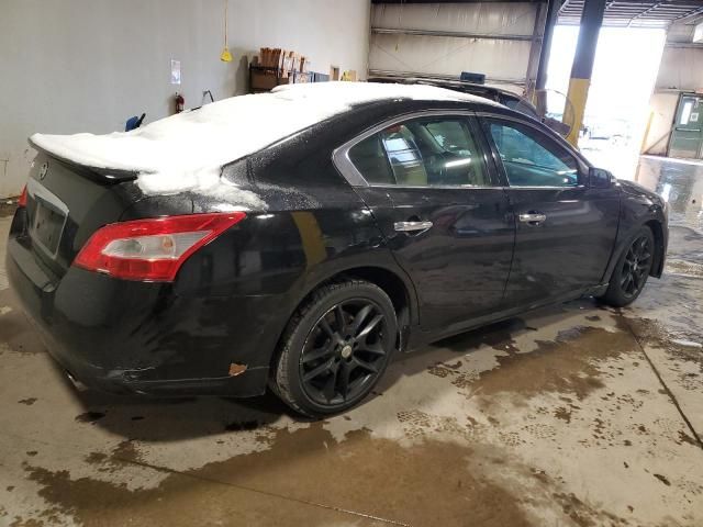 2010 Nissan Maxima S