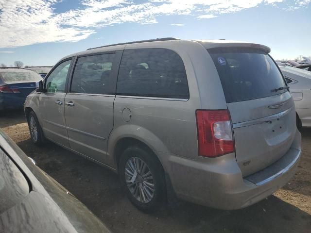 2014 Chrysler Town & Country Touring L