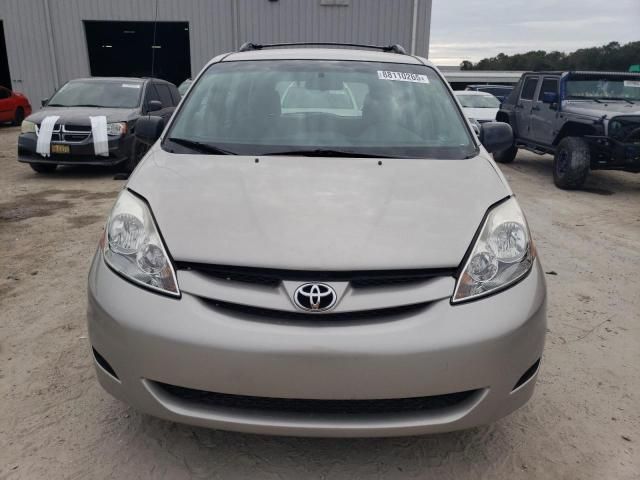 2006 Toyota Sienna CE