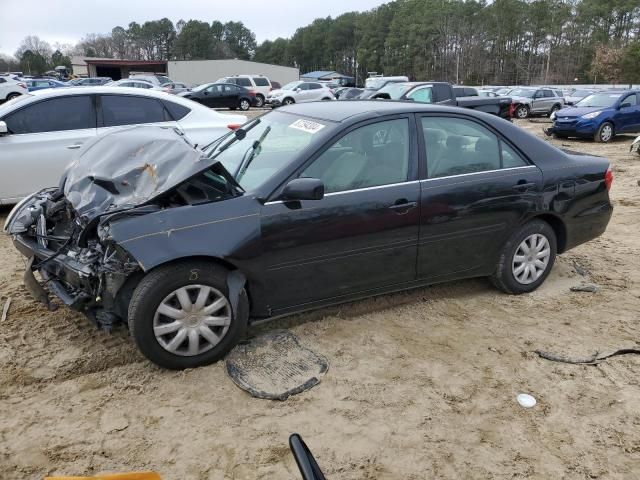 2005 Toyota Camry LE