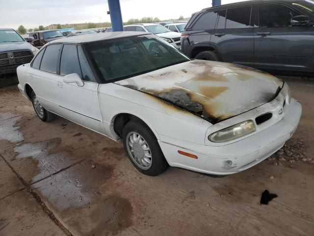 1999 Oldsmobile 88 Base