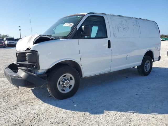 2014 GMC Savana G2500