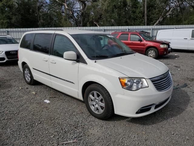 2013 Chrysler Town & Country Touring