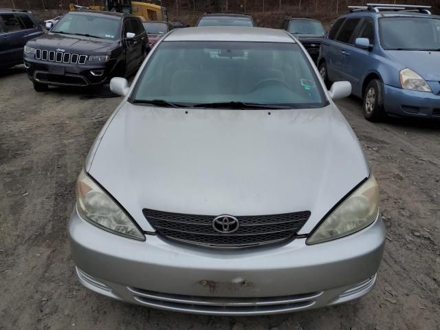 2004 Toyota Camry LE