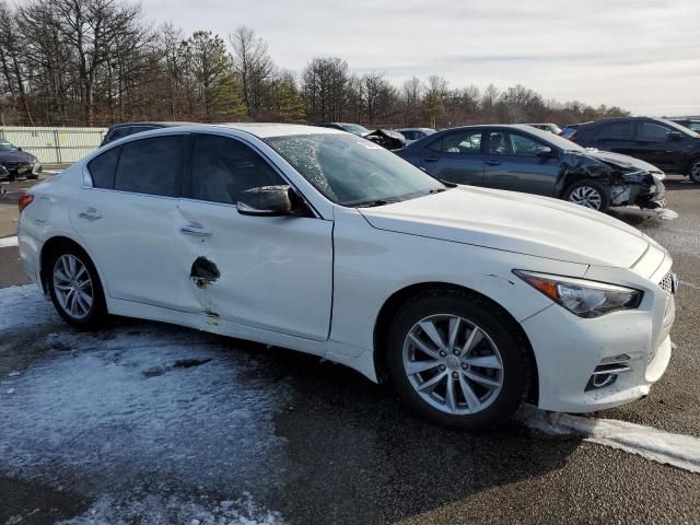 2015 Infiniti Q50 Base