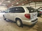 2005 Chrysler Town & Country Touring