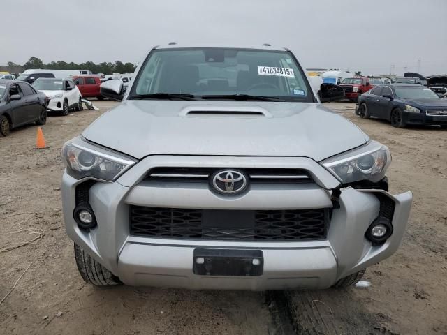 2023 Toyota 4runner SE