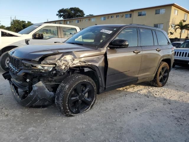 2024 Jeep Grand Cherokee Laredo