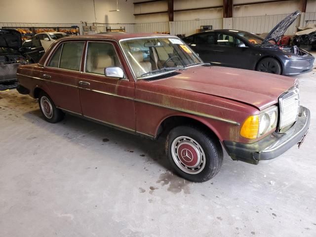 1981 Mercedes-Benz 240 D