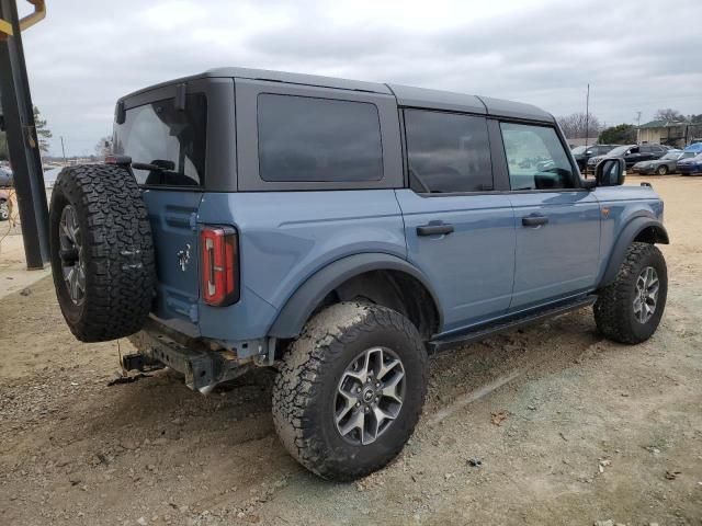 2023 Ford Bronco Base