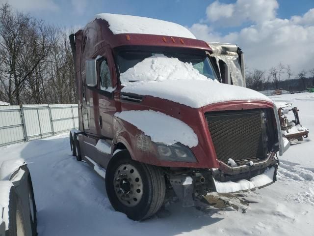 2021 Freightliner Cascadia 126