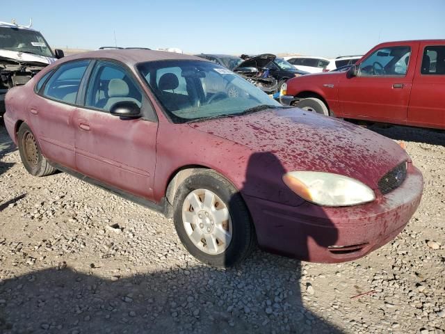 2005 Ford Taurus SE