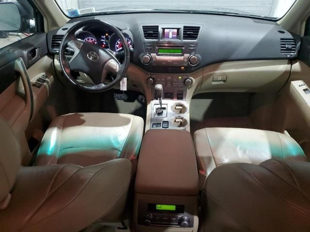 2010 Toyota Highlander SE