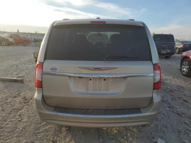 2015 Chrysler Town & Country Touring