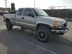 2003 GMC Sierra C2500 Heavy Duty