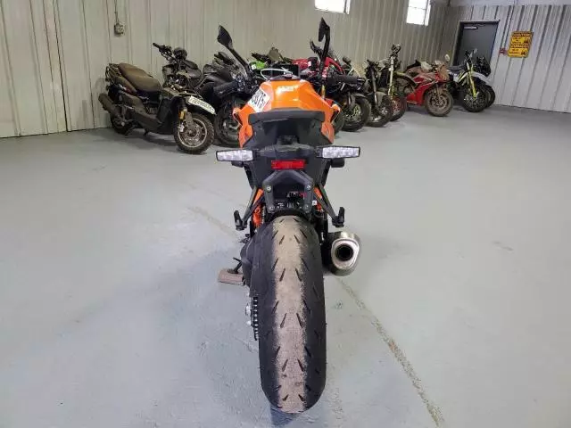 2024 KTM 1290 Super Duke R