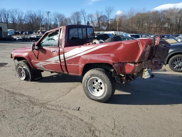 1988 Toyota Pickup RN63 STD