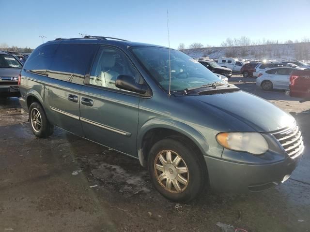 2007 Chrysler Town & Country Touring