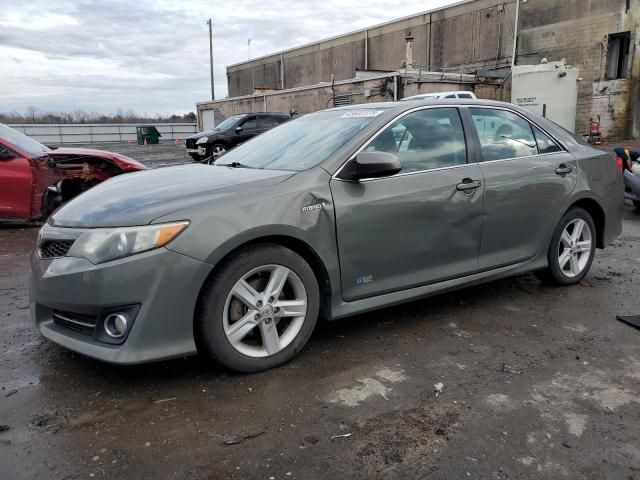 2014 Toyota Camry Hybrid