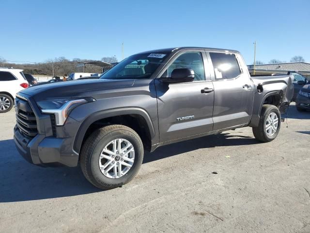 2024 Toyota Tundra Crewmax SR