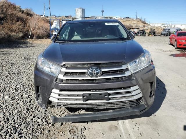 2019 Toyota Highlander LE