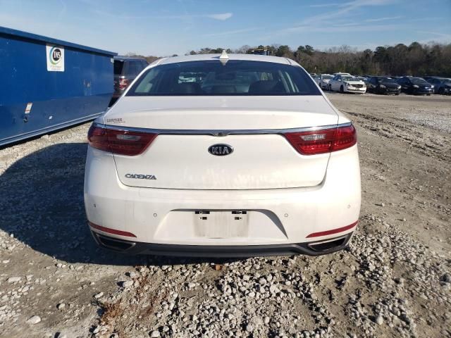 2017 KIA Cadenza Premium